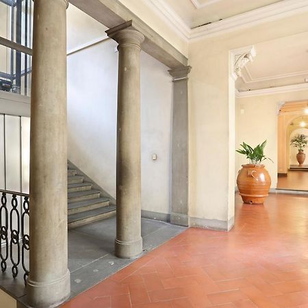 Apt. Ocra - Pauline Suites, Palazzo Borghese Florence Buitenkant foto