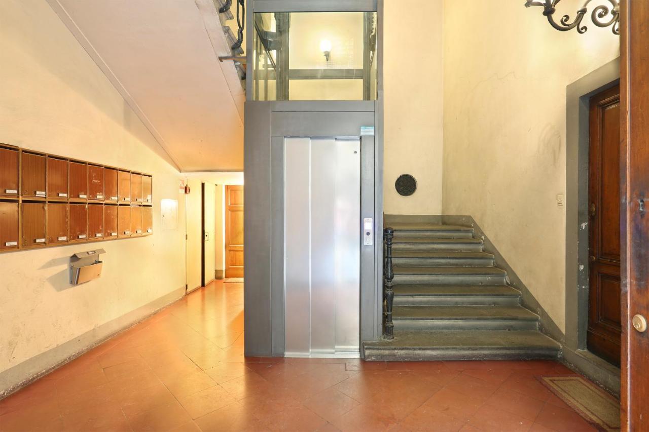 Apt. Ocra - Pauline Suites, Palazzo Borghese Florence Buitenkant foto